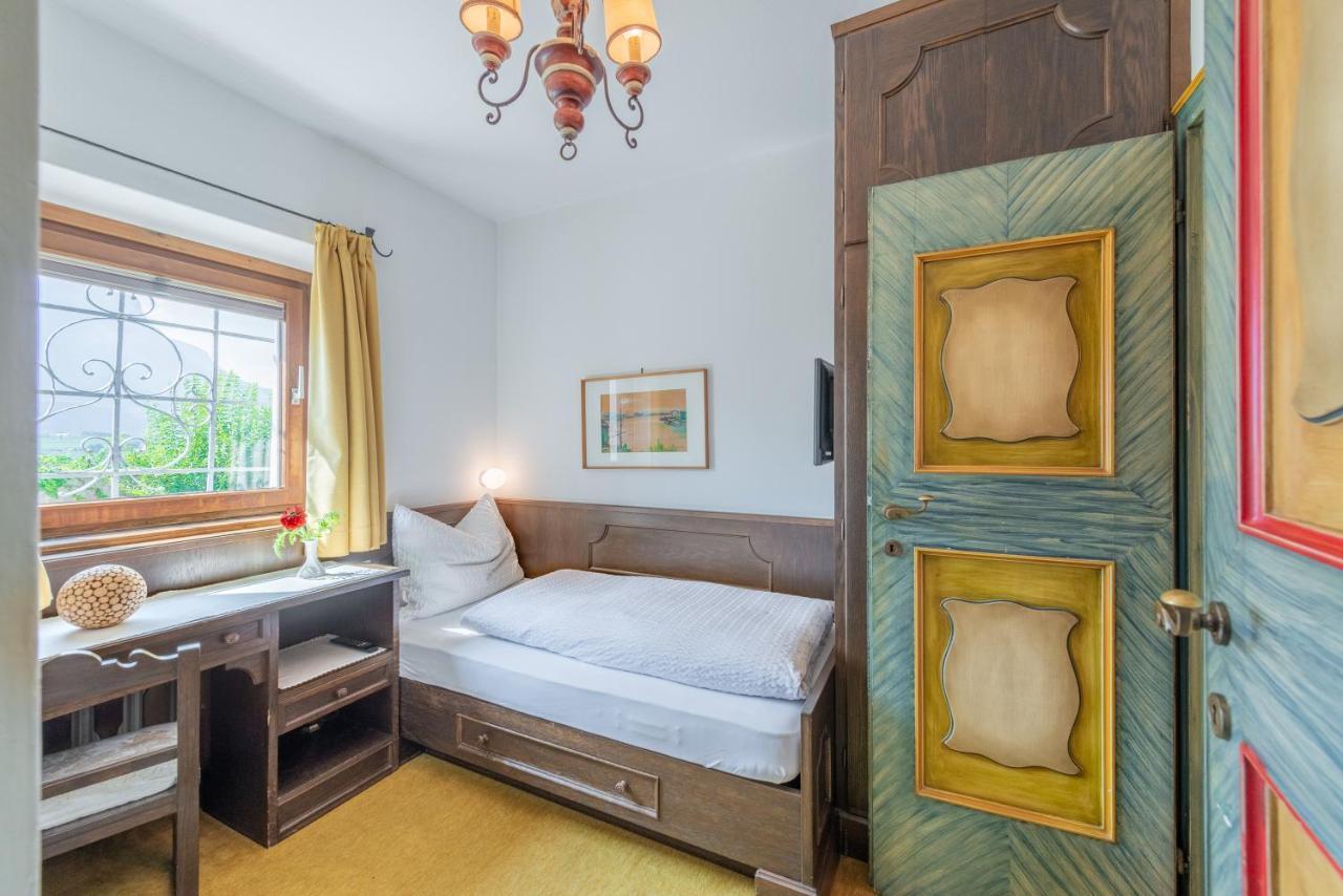 Haus Oberhofer Bed and Breakfast Cornaiano Værelse billede